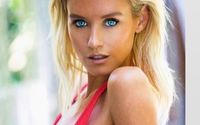 Nicky Whelan